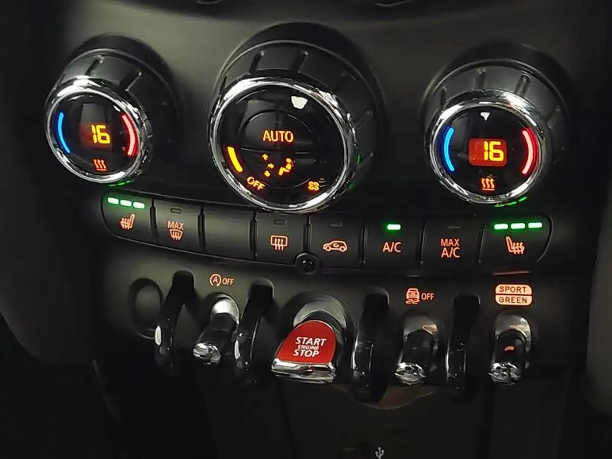 2019-mini-cooper-20-cooper-s-sport-189bhp-hatchback-3d-auto-big-14