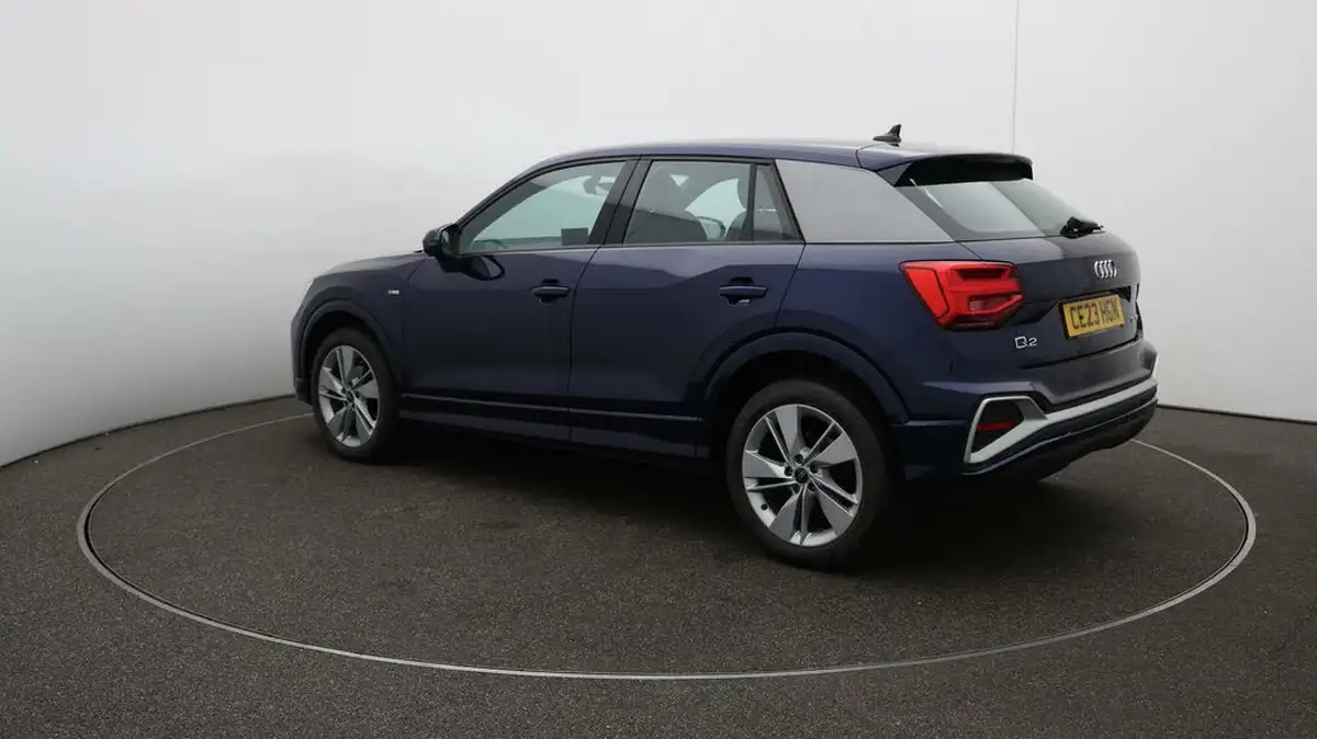 2023-audi-q2-15-35-tfsi-s-line-tronic-big-56