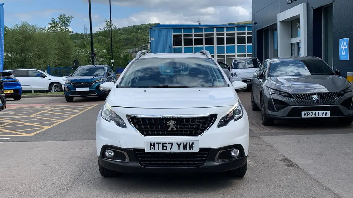 2017-peugeot-2008-suv-12-puretech-active-82bhp-big-7
