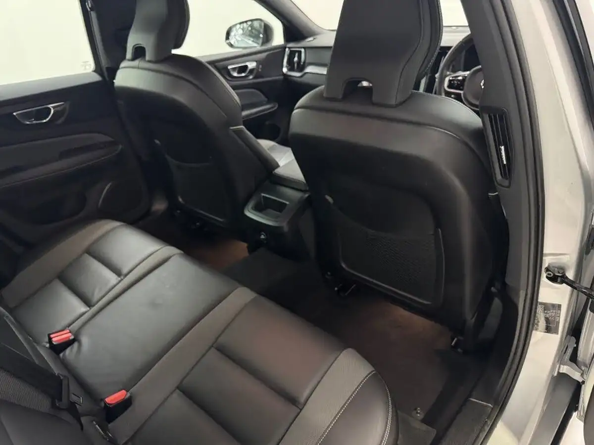 2019-volvo-s60-20-t5-r-design-plus-big-28