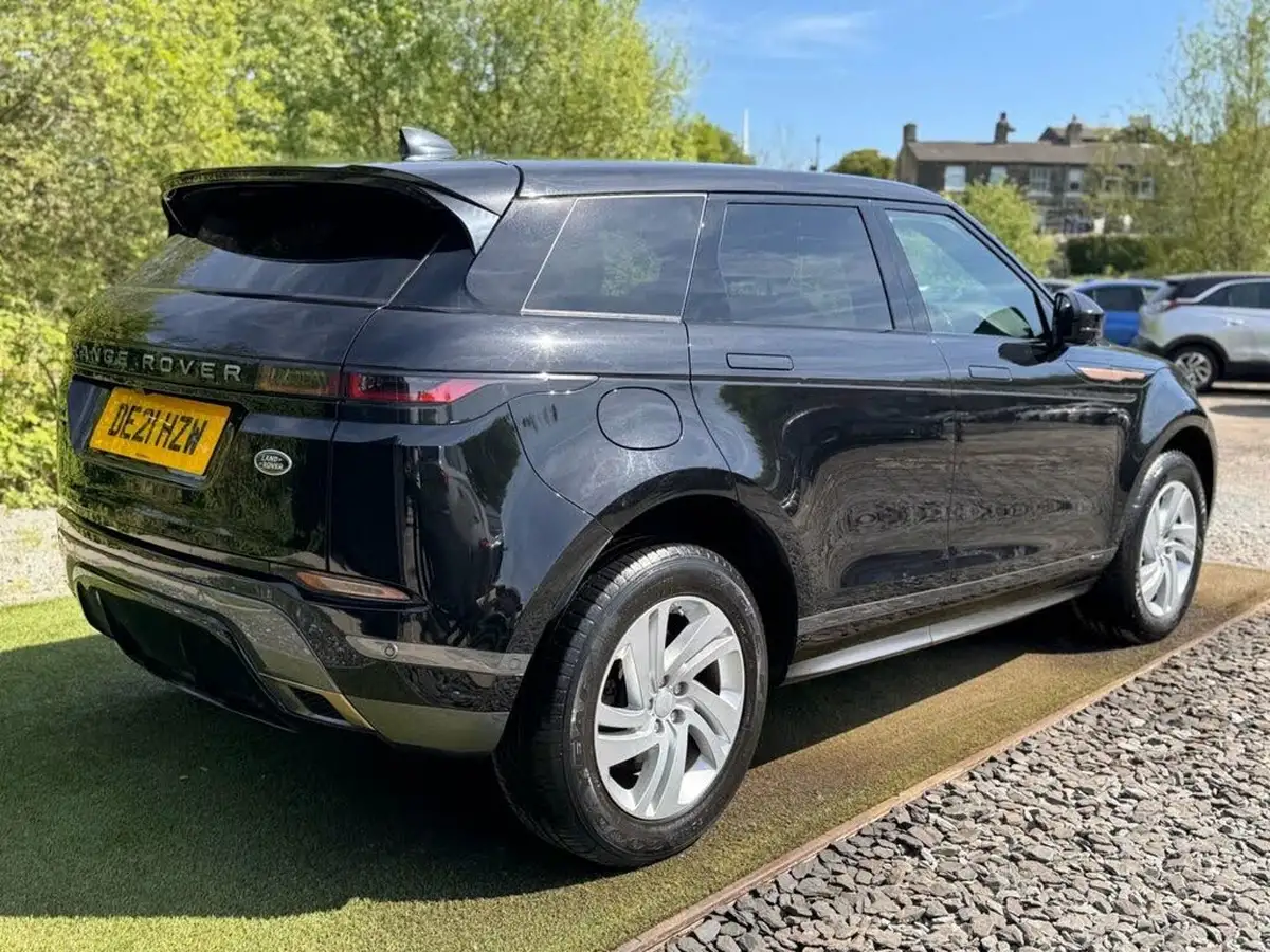 2021-land-rover-range-rover-evoque-15-p300e-r-dynamic-s-big-10