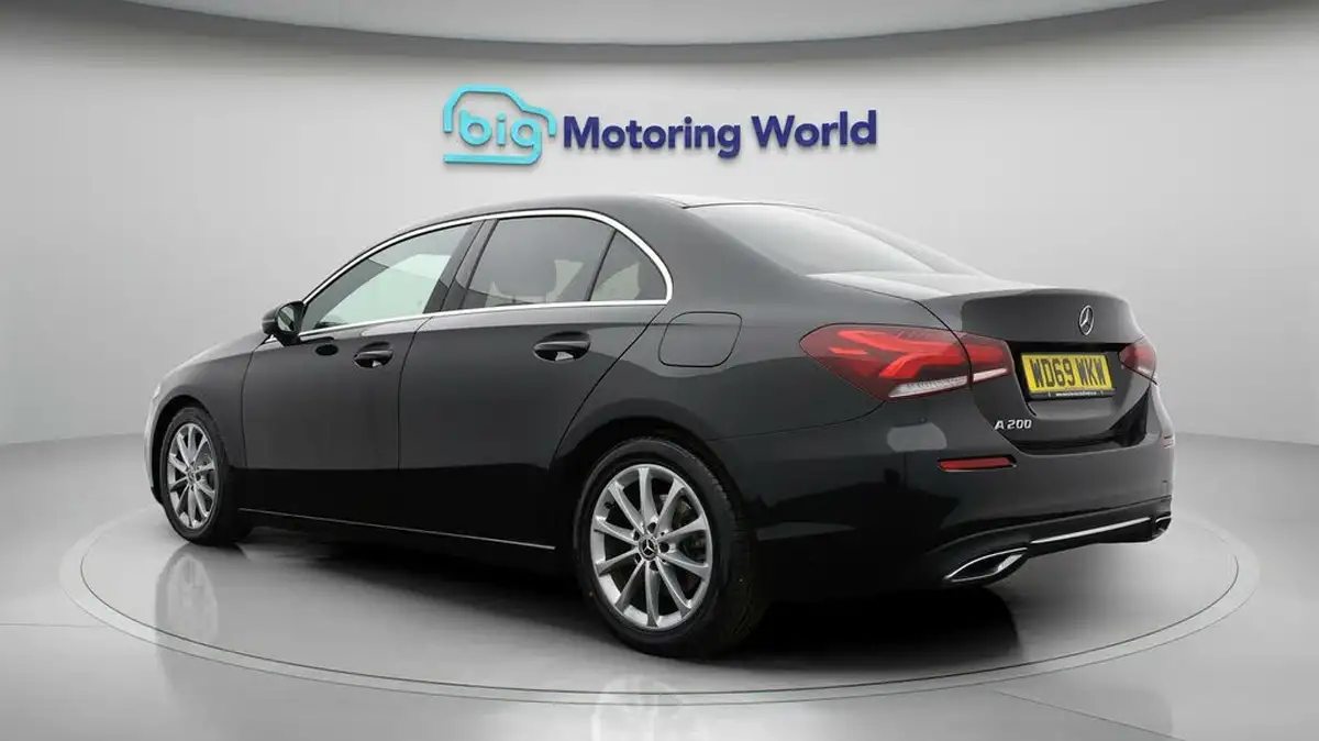 2020-mercedes-benz-a-class-13-a200-sport-saloon-4d-7g-dct-big-5