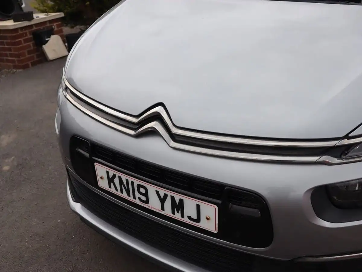 2019-citroen-c4-spacetourer-15bluehdi-flair-big-14