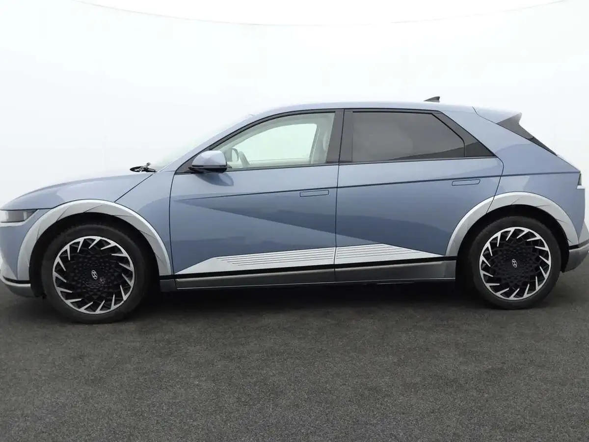 2022-hyundai-ioniq-5-e-ultimate-217ps-73kwh-rwd-big-4