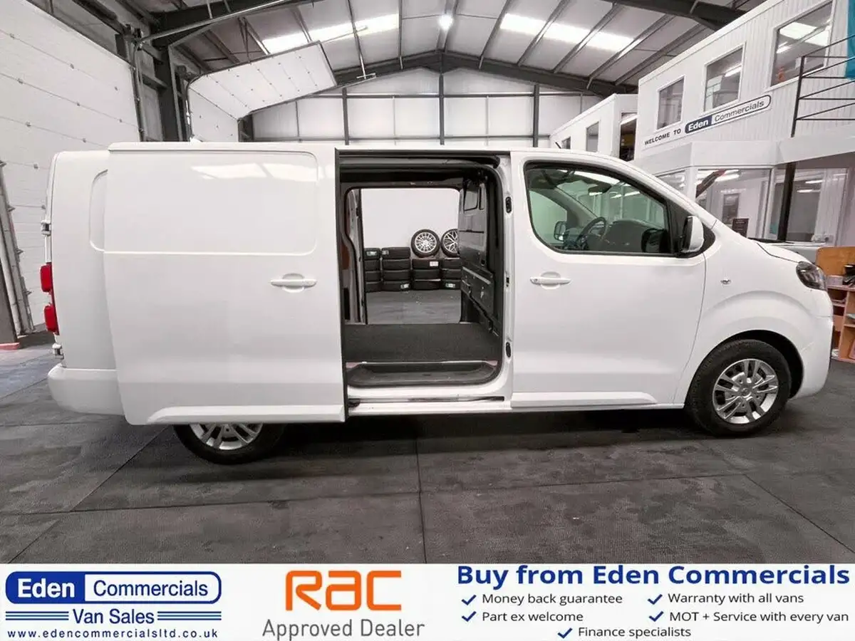 2020-vauxhall-vivaro-15td-2900-l2h1-sportive-big-8