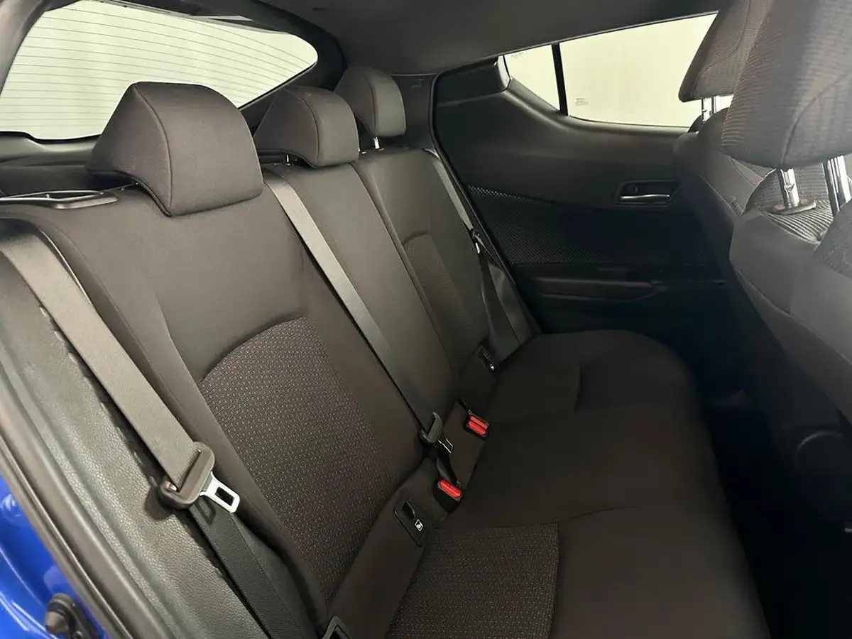 2019-toyota-c-hr-18-vvt-i-dynamic-big-25