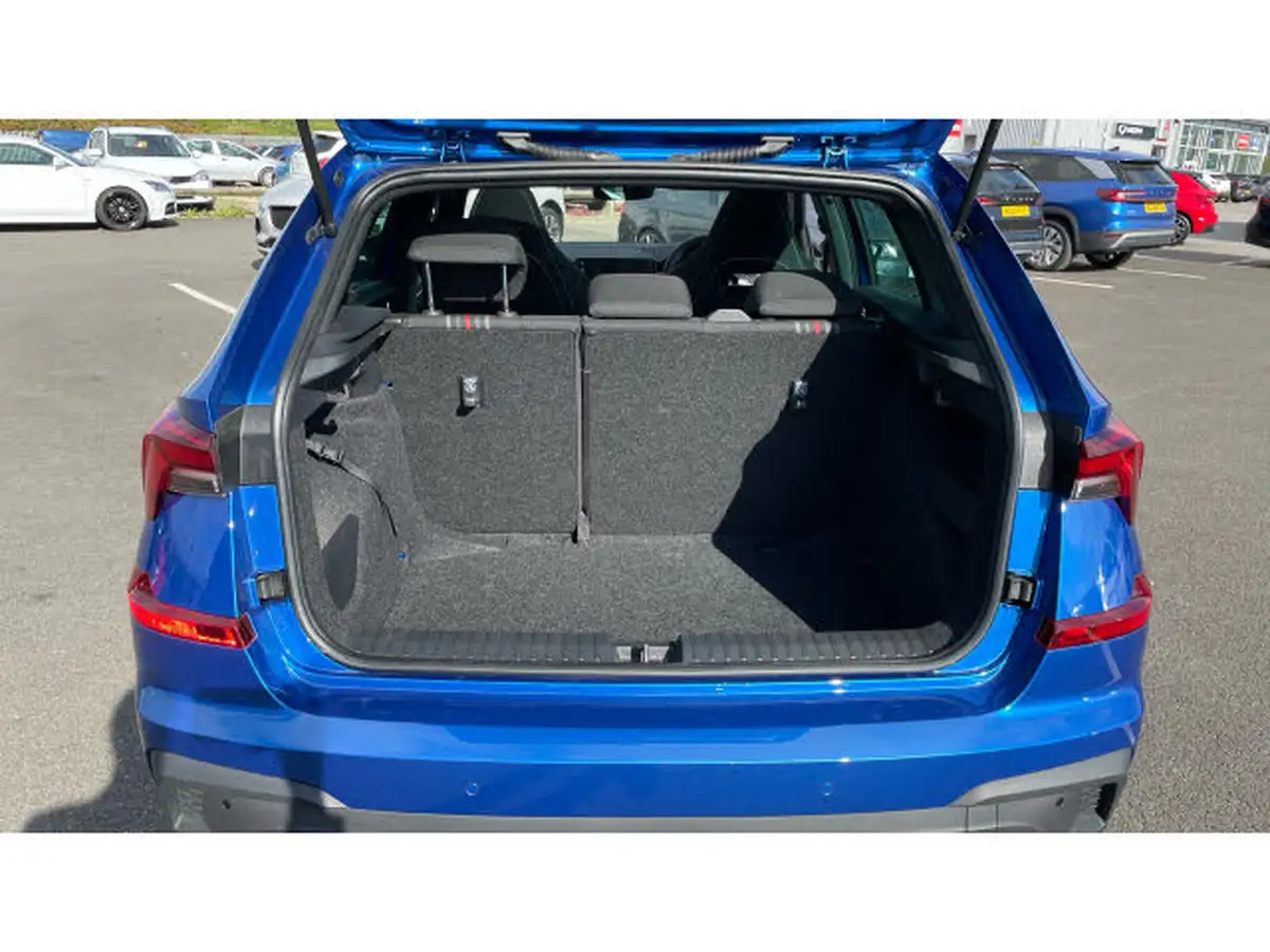 2025-skoda-kamiq-10-tsi-monte-carlo-116ps-dsg-big-19