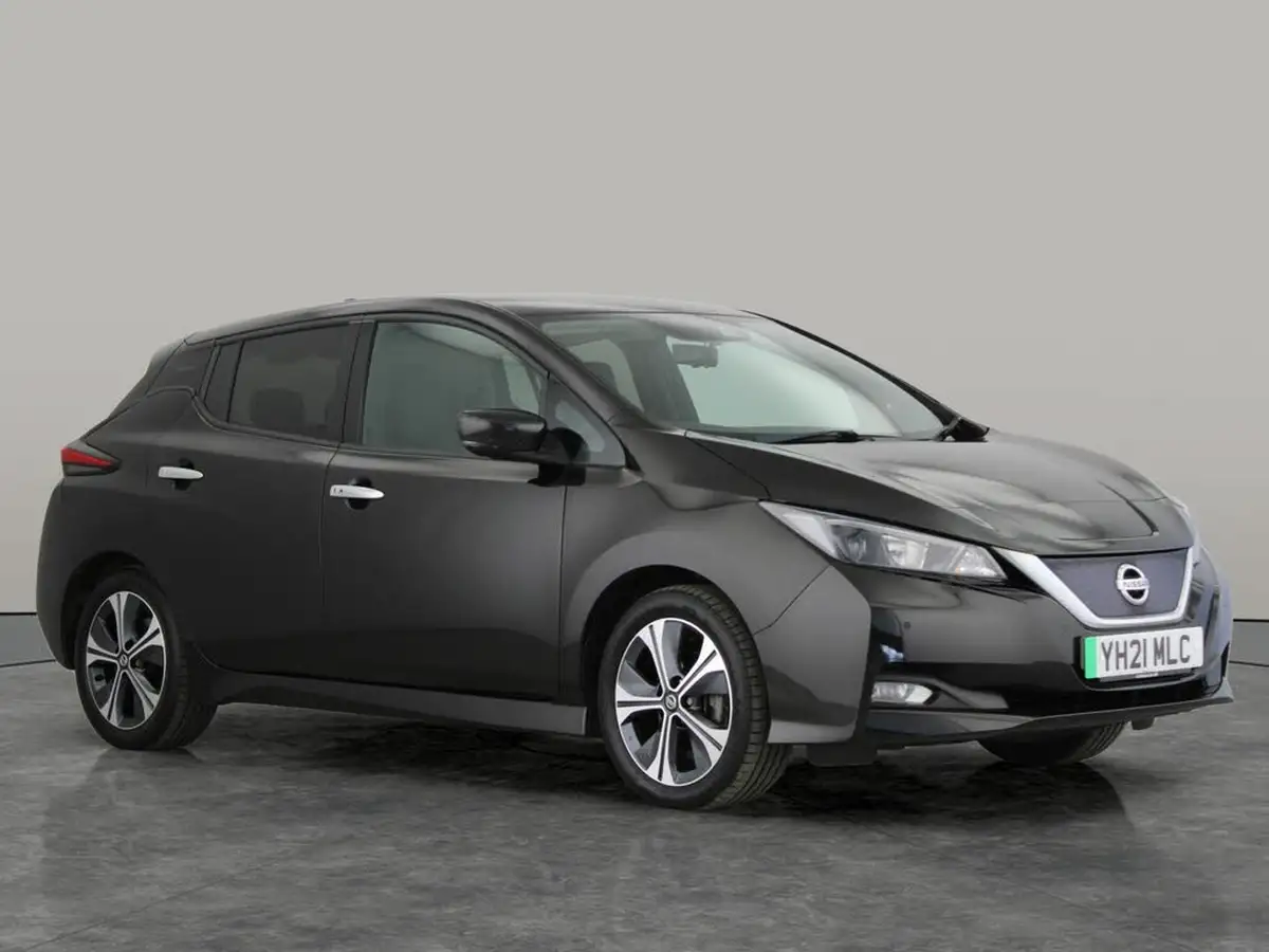 2021-nissan-leaf-e-10-40kwh-big-7