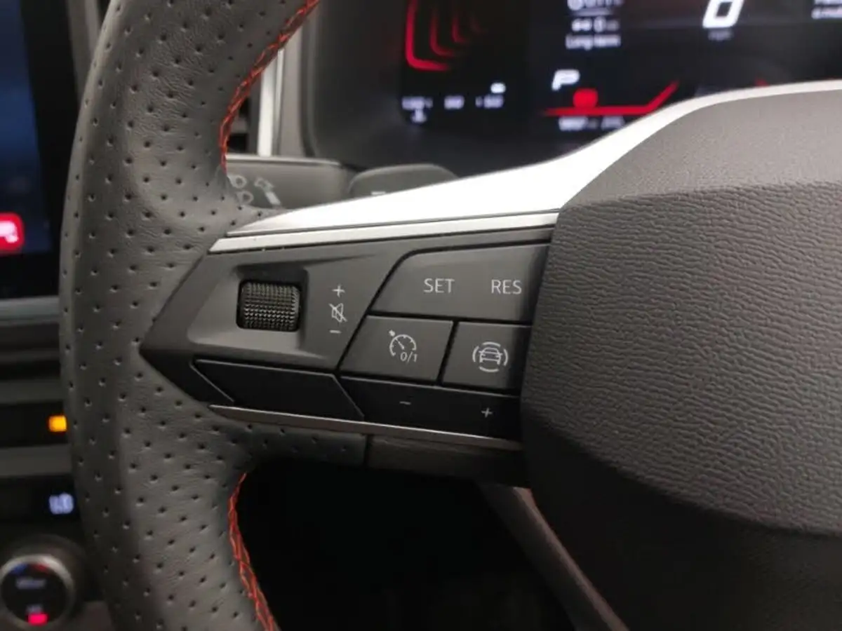 2024-seat-ateca-15-ecotsi-fr-dsg-big-15