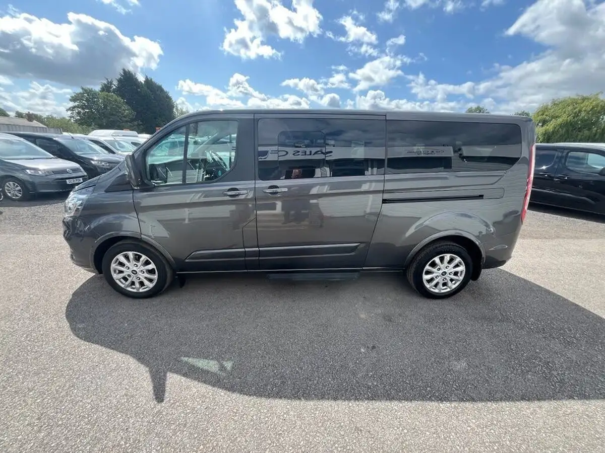 2021-ford-tourneo-custom-20tdci-320-l1-titanium-130pseu6dt-auto-big-6