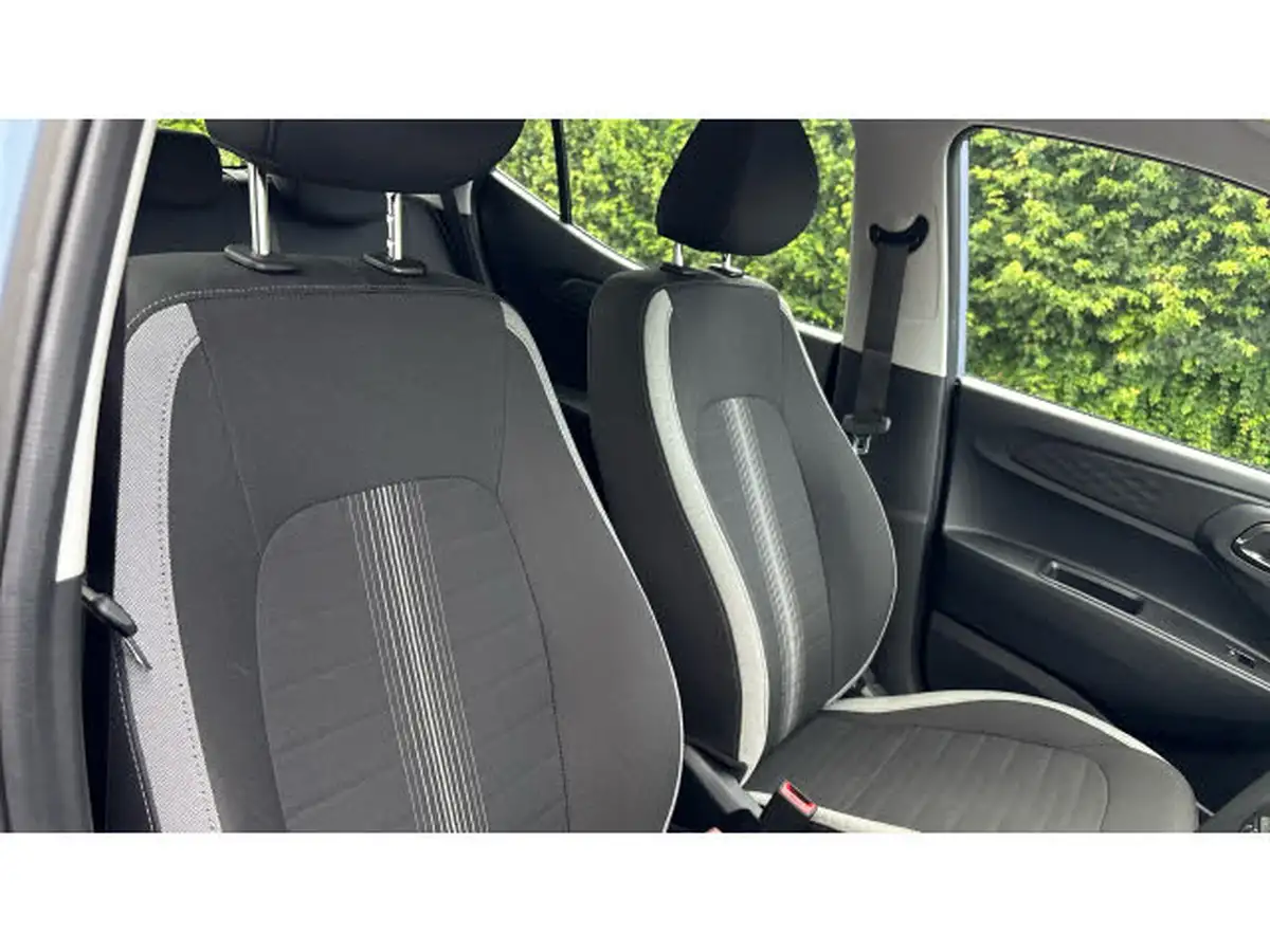 2025-hyundai-i10-12-advance-79ps-big-48
