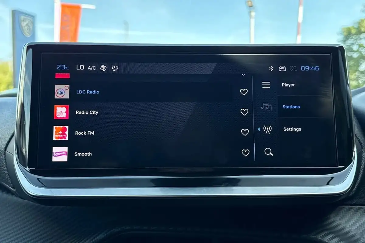 2024-peugeot-208-12-puretech-allure-big-39
