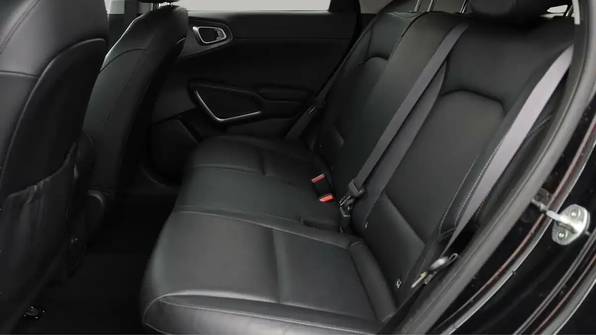 2021-kia-soul-ev-first-edition-big-16