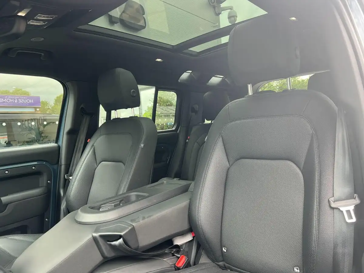 2024-land-rover-110-defender-20-p400e-x-dynamic-se-big-18