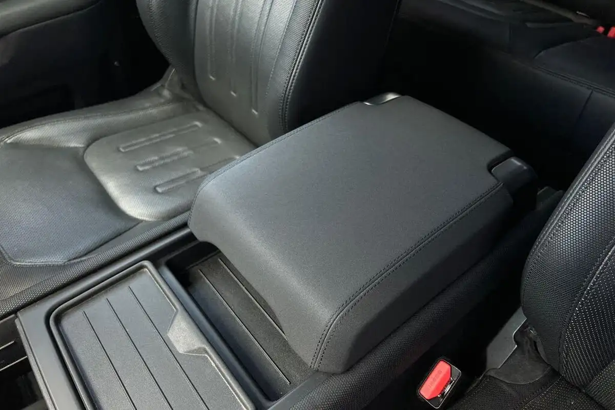 2021-land-rover-90-defender-30-d250-x-dynamic-se-big-48