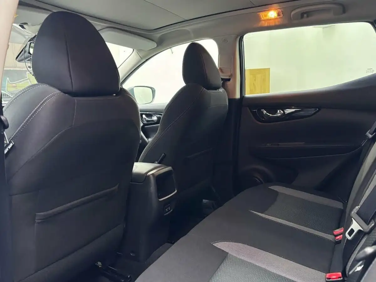 2020-nissan-qashqai-13-dig-t-n-connecta-140ps-big-29