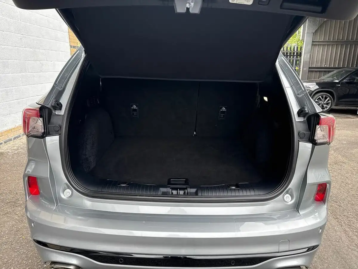 2020-ford-kuga-15-st-line-first-edition-big-33