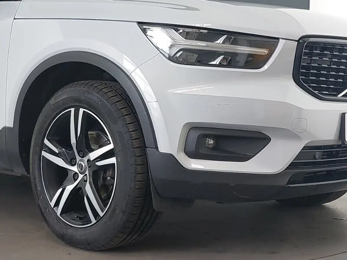 2019-volvo-xc40-15-t3-r-design-163bhp-big-8