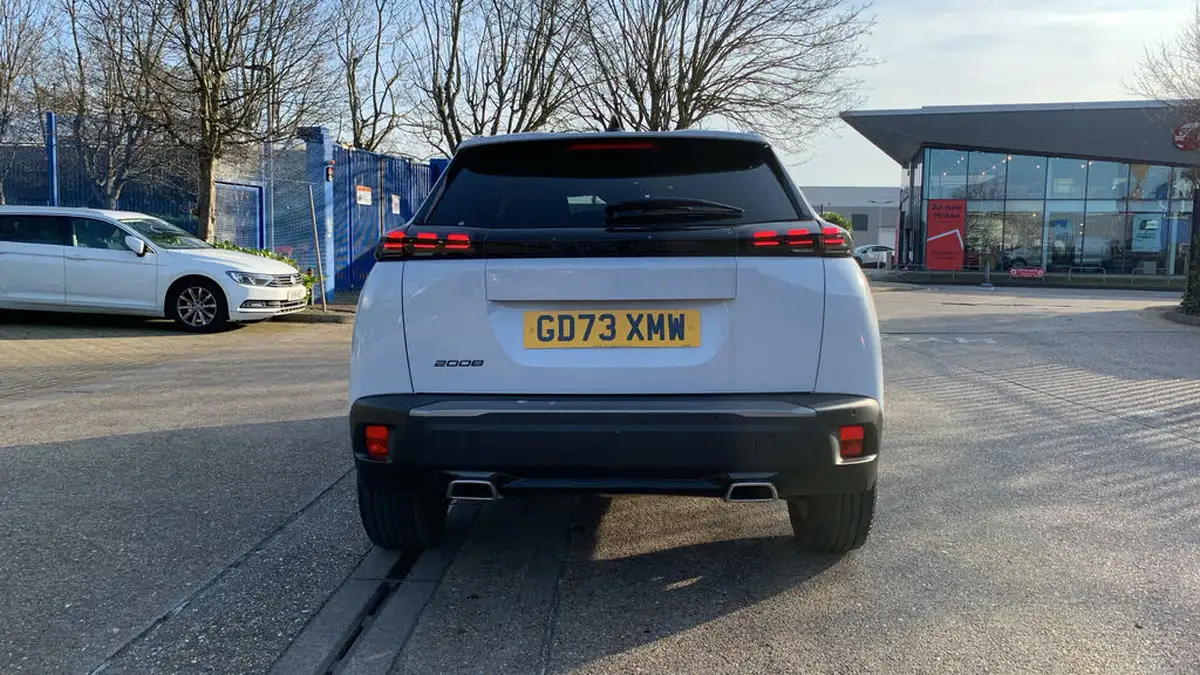 2024-peugeot-2008-suv-12-puretech-allure-130ps-big-8