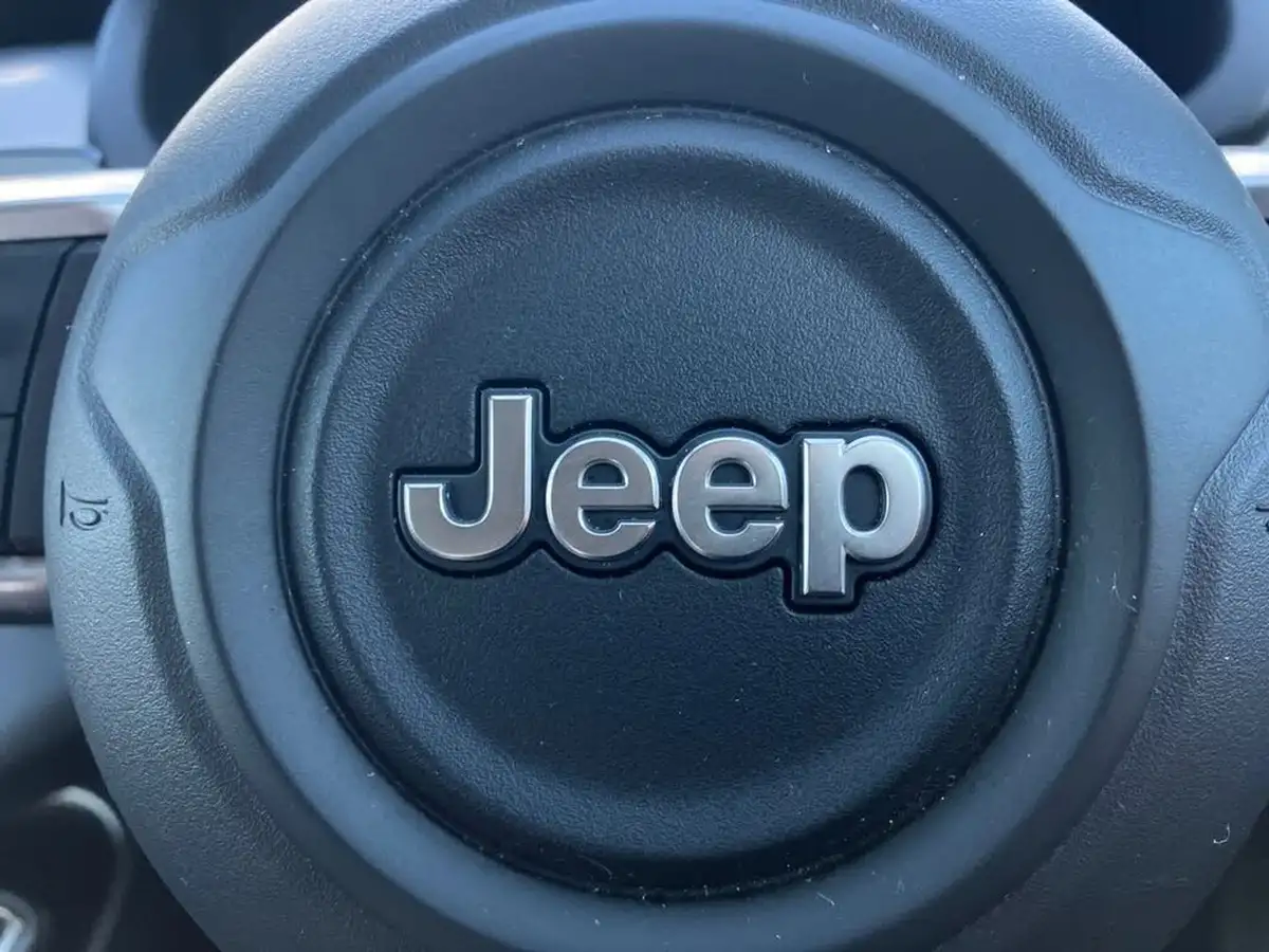 2024-jeep-avenger-12-gse-summit-e-hybrid-48v-auto-big-48