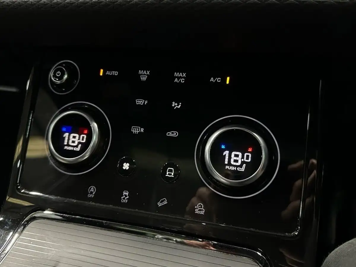 2019-land-rover-range-rover-evoque-20-d180-r-dynamic-s-big-24