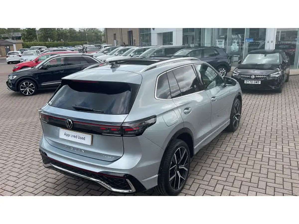 2024-volkswagen-tiguan-15-tsi-r-line-272ps-ehybrid-big-41