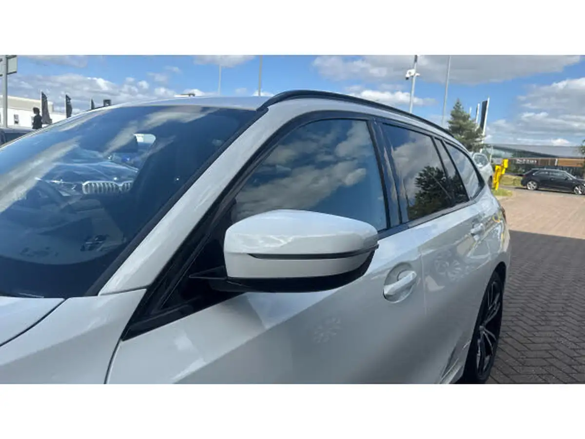2024-bmw-3-series-20-330e-m-sport-touring-5d-big-42
