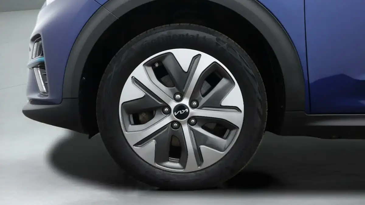 2022-kia-niro-ev-e-3-big-18