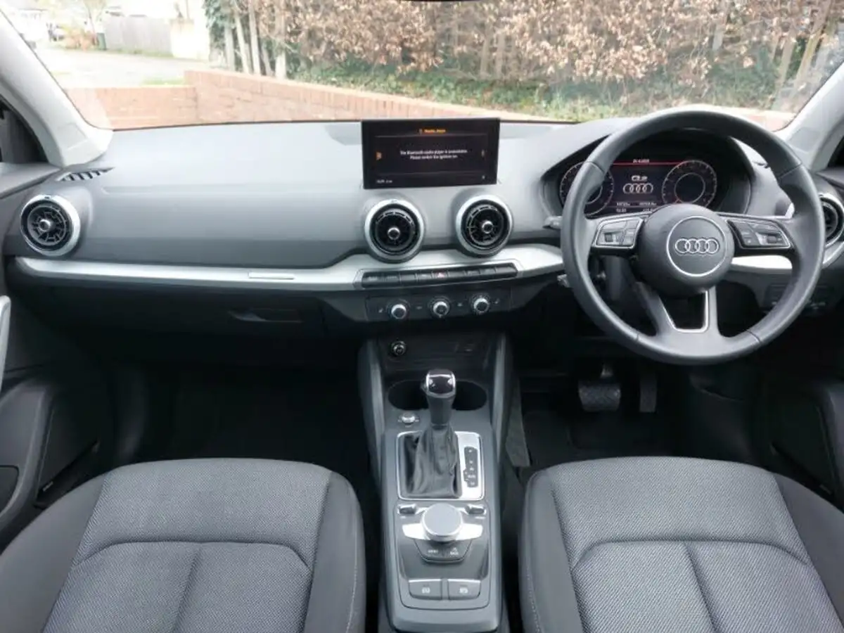 2022-audi-q2-15-35-tfsi-sport-s-tronic-big-2