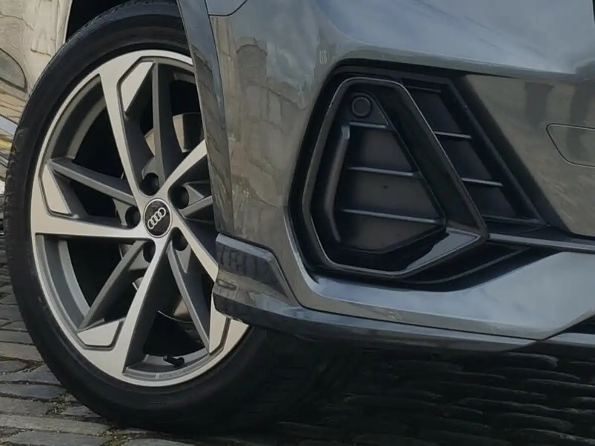 2022-audi-q3-20-40-tfsi-black-edition-station-wagon-big-8