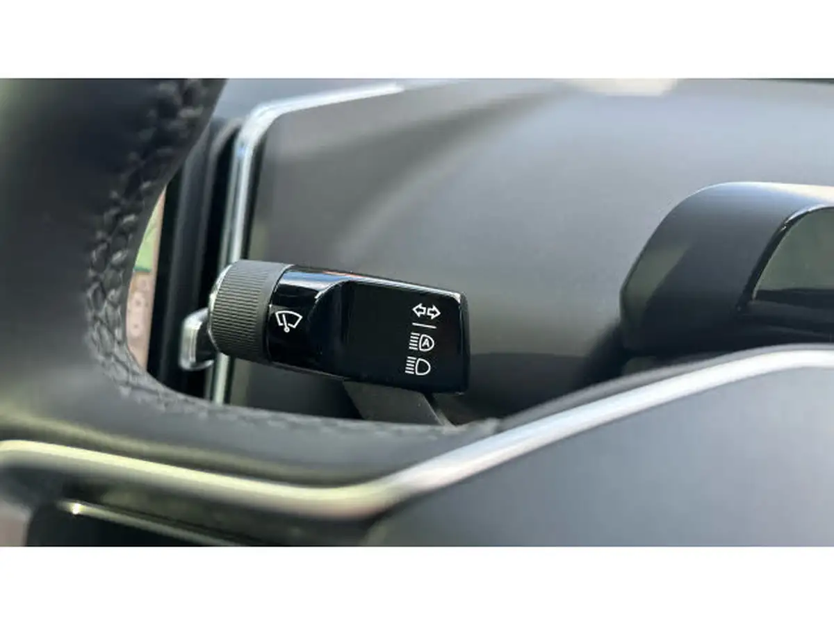 2024-volvo-ex30-e-twin-ultra-big-23