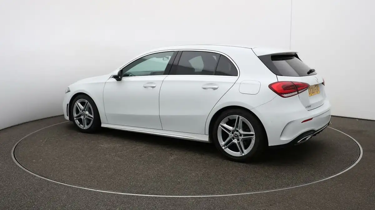 2020-mercedes-benz-a-class-13-a200-amg-line-premium-plus-hatchback-5d-7g-dct-big-29
