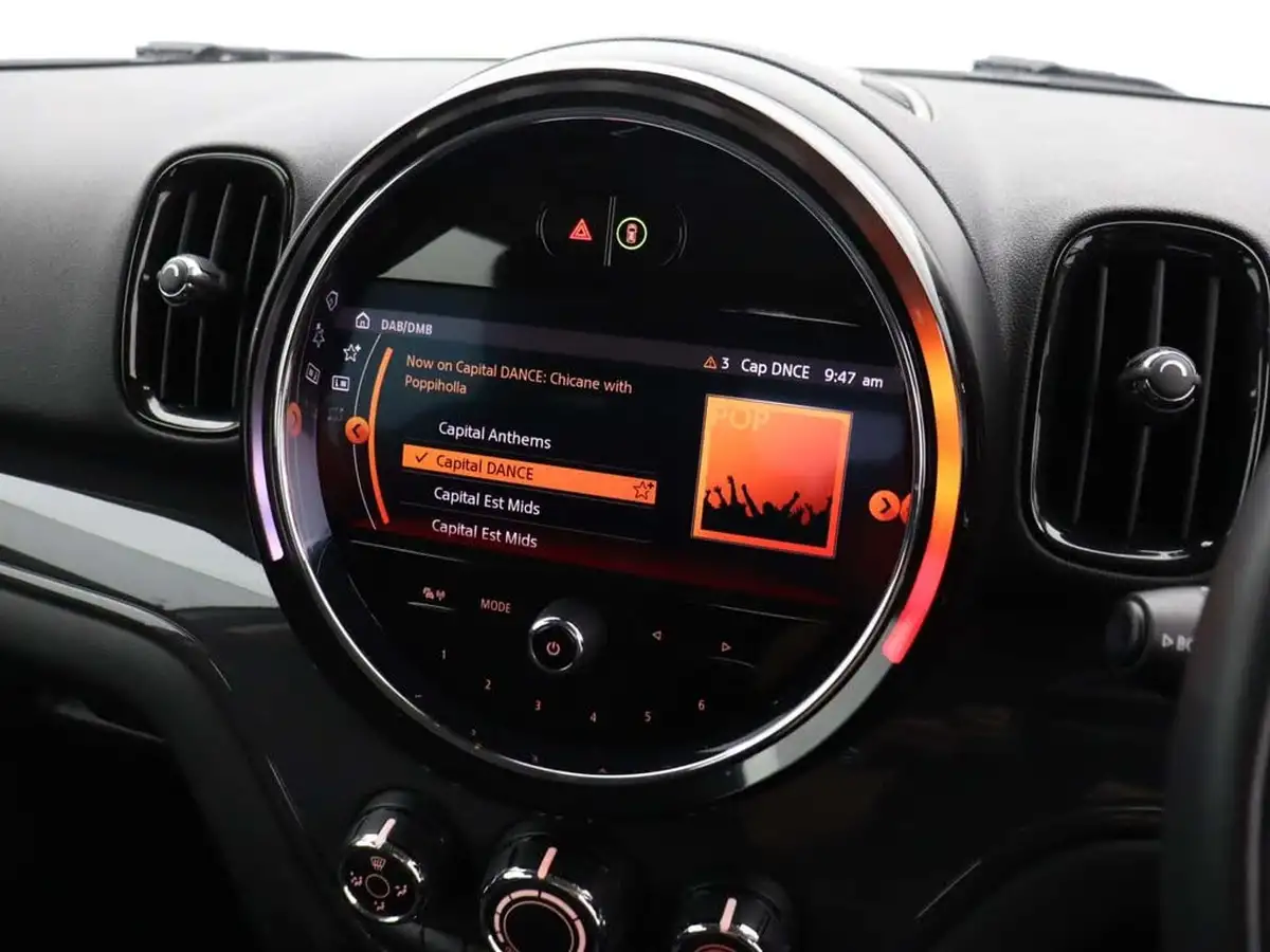 2020-mini-countryman-15-cooper-classic-auto-big-33
