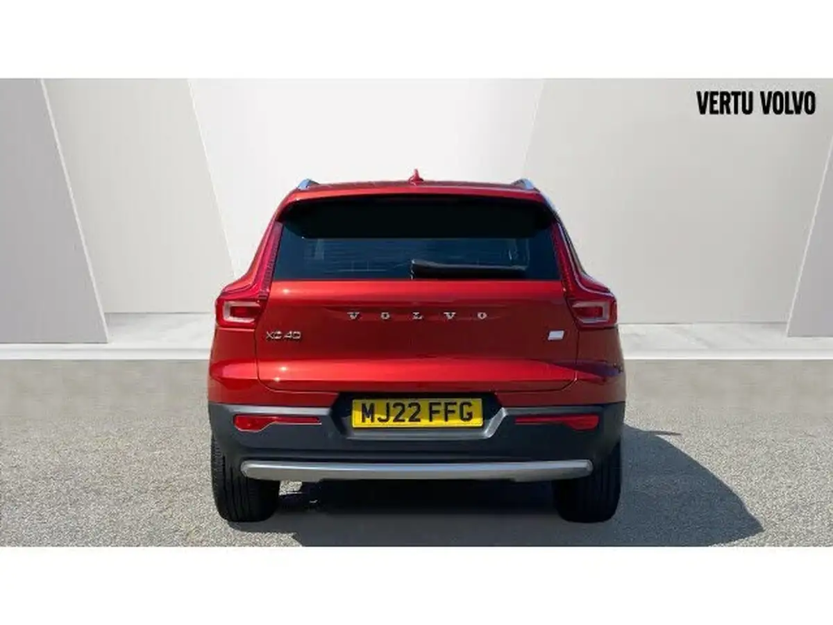2022-volvo-xc40-15-t5-inscription-pro-big-12