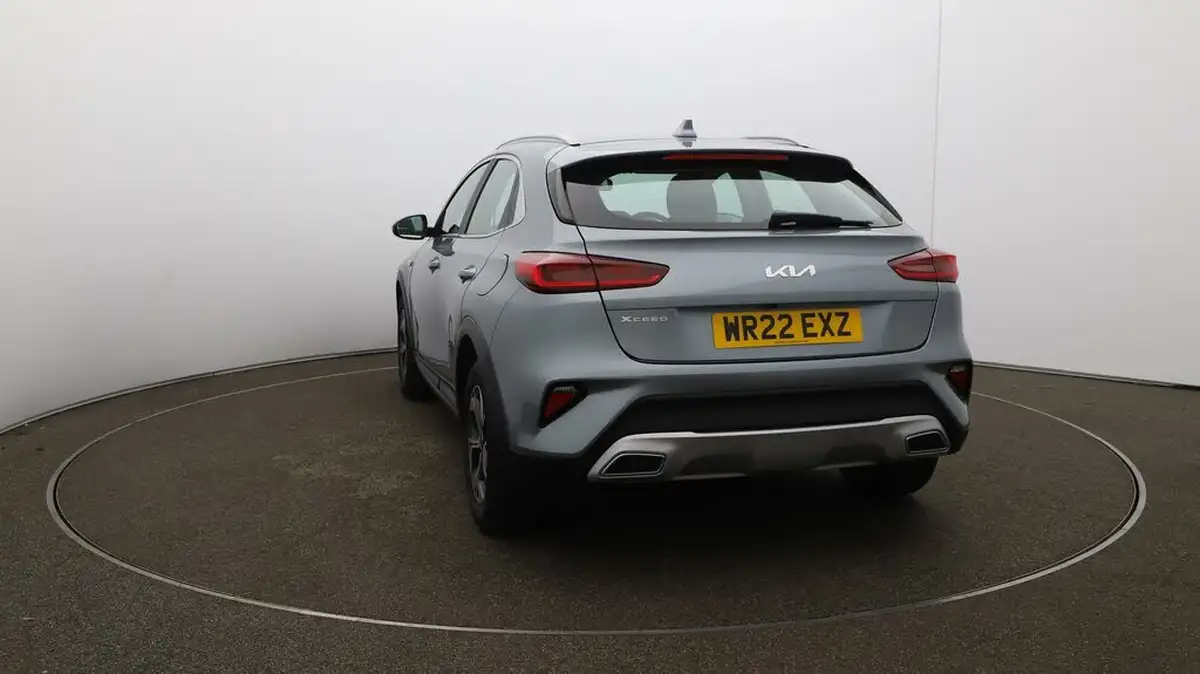 2022-kia-xceed-10-t-gdi-2-big-60