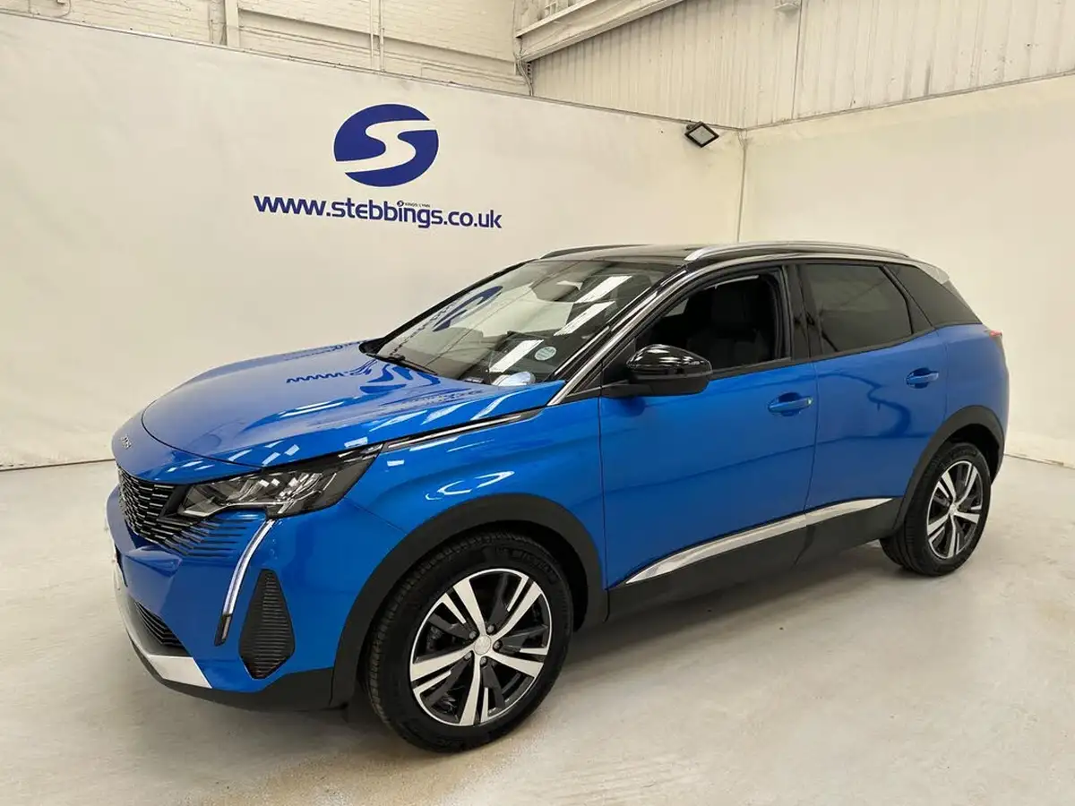 2022-peugeot-3008-suv-12-puretech-allure-premium-big-3