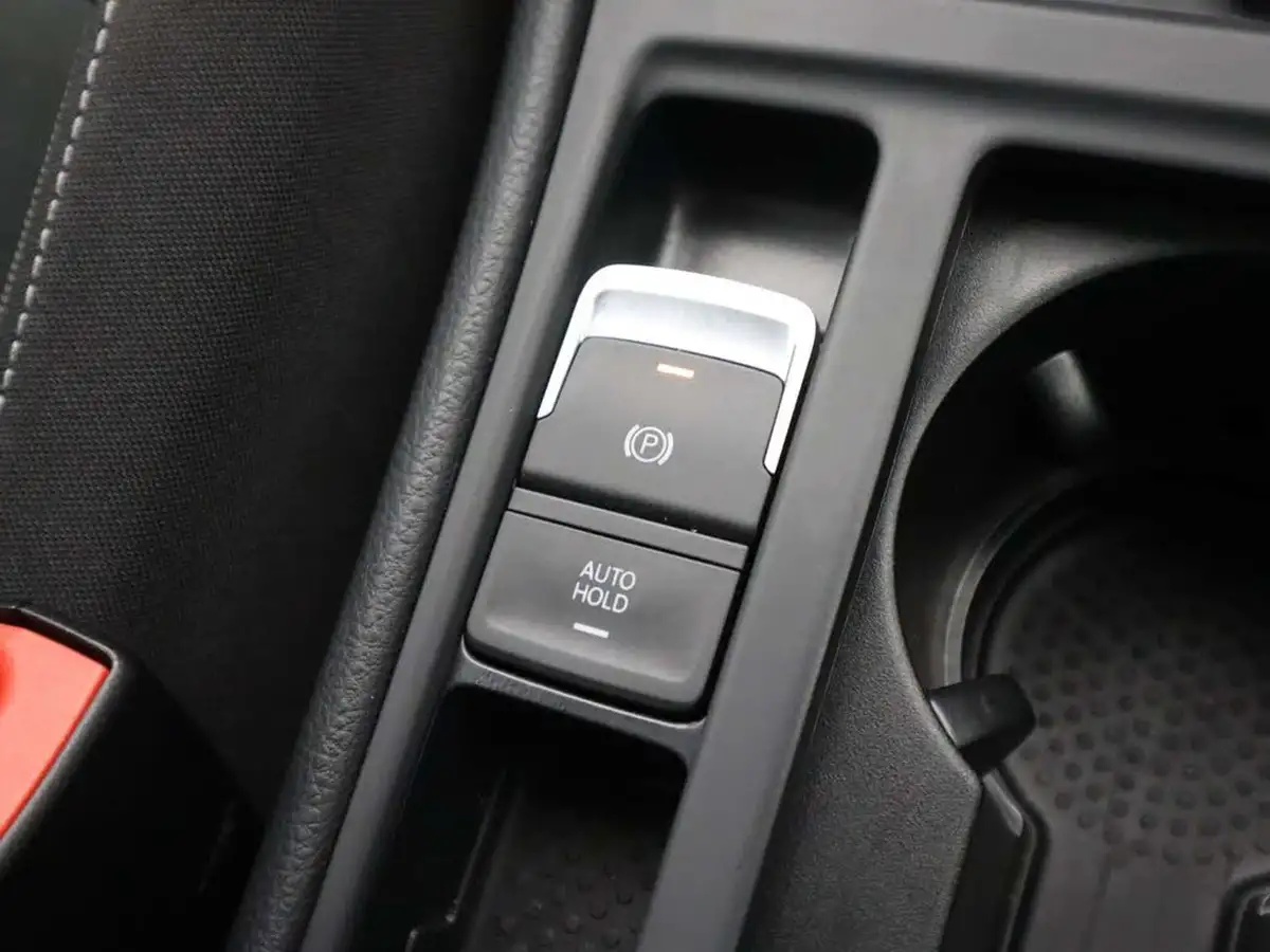 2018-volkswagen-golf-15-tsi-gt-150ps-hatchback-5d-dsg-big-31