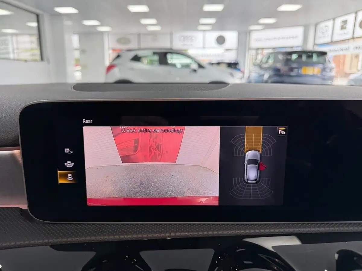 2019-mercedes-benz-a-class-13-a200-amg-line-premium-plus-hatchback-5d-big-36
