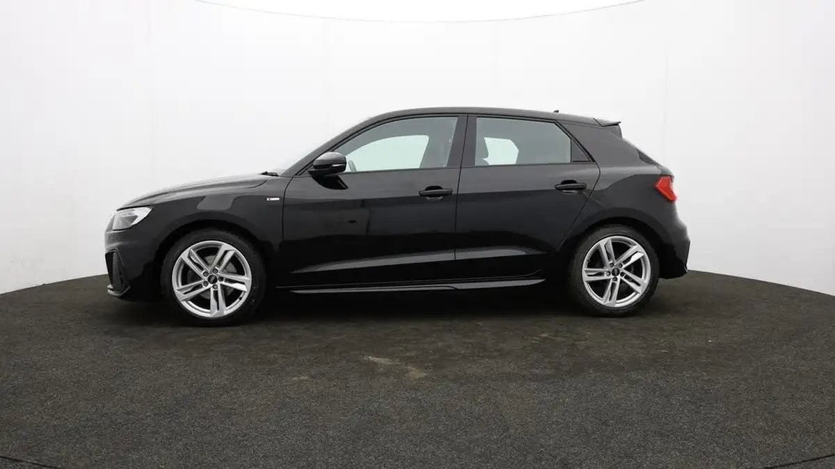 2019-audi-a1-10-30-tfsi-s-line-big-68
