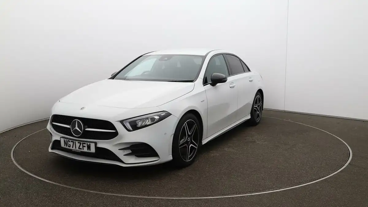 2022-mercedes-benz-a-class-13-a180-amg-line-executive-edition-saloon-4d-7g-dct-big-37