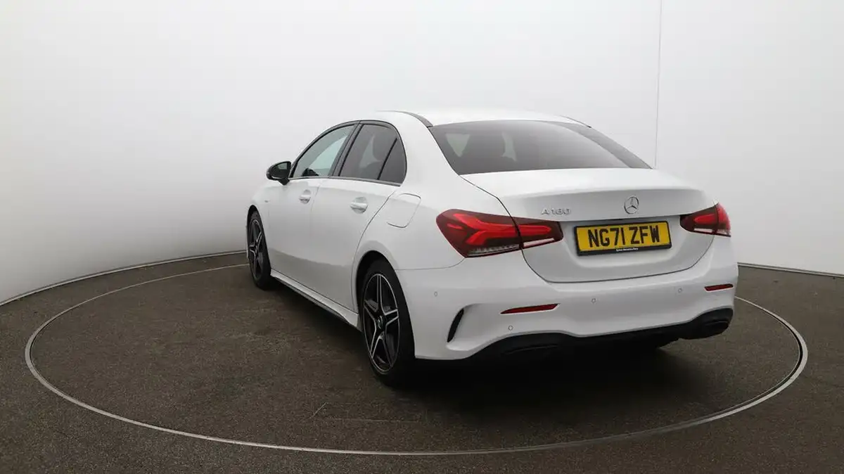 2022-mercedes-benz-a-class-13-a180-amg-line-executive-edition-saloon-4d-7g-dct-big-61