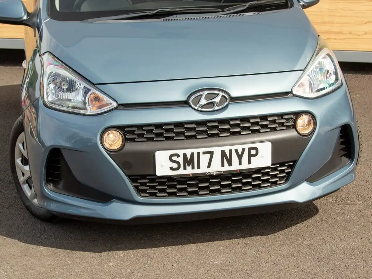 2017-hyundai-i10-10-se-big-9