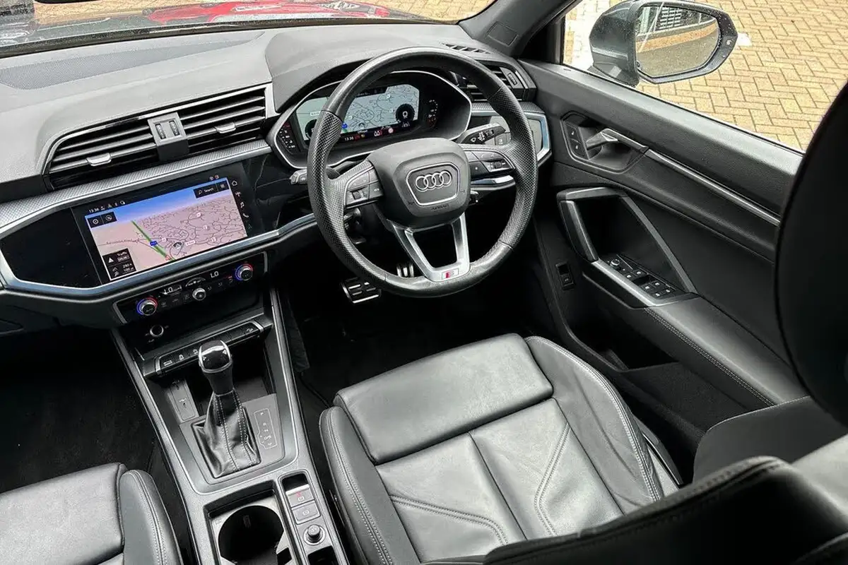 2023-audi-q3-15-35-tfsi-s-line-cod-sportback-tronic-big-32