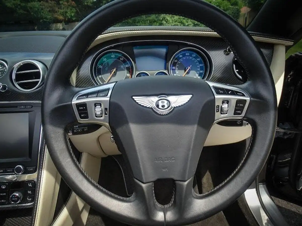 2014-bentley-continental-40-gtc-v8-big-6