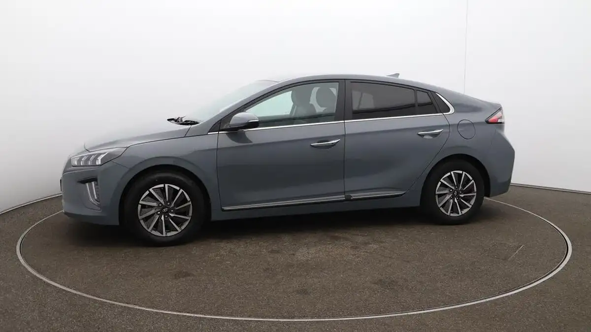 2021-hyundai-ioniq-e-premium-electric-100kw-big-60