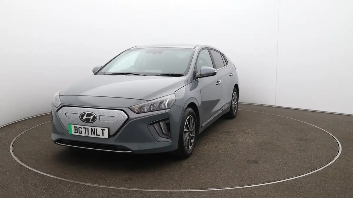 2021-hyundai-ioniq-e-premium-electric-100kw-big-32