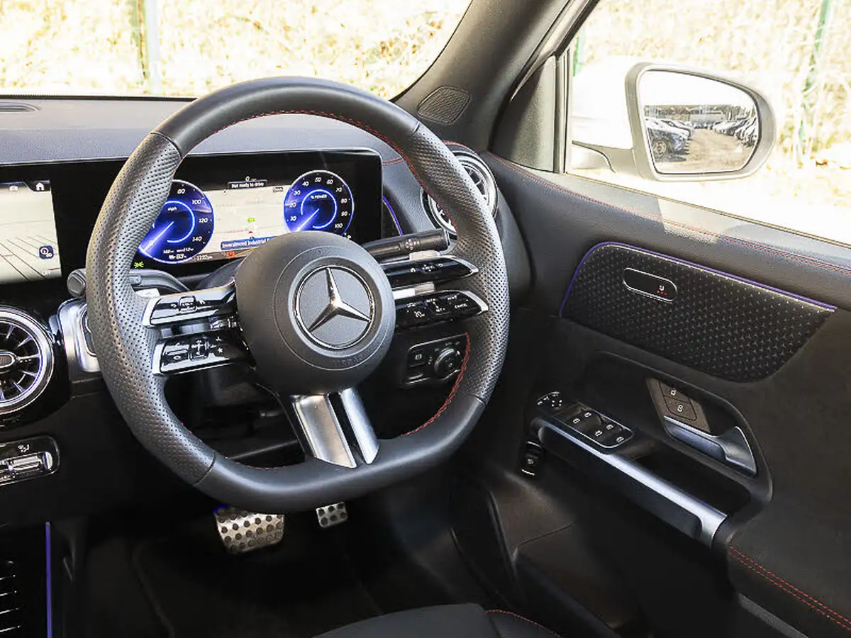 2024-mercedes-benz-eqb-e-eqb-350-amg-line-executive-big-11