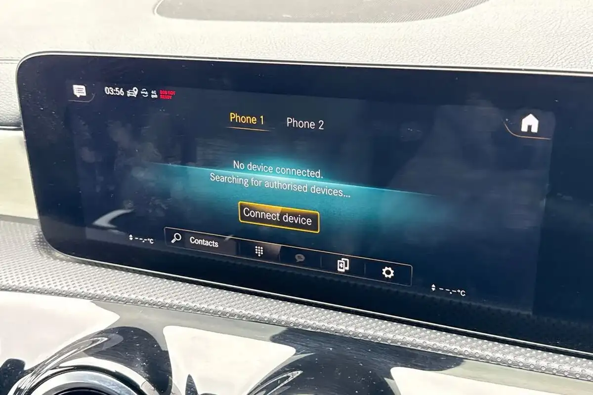 2022-mercedes-benz-cla-13-cla-200-amg-line-shooting-brake-5d-big-38