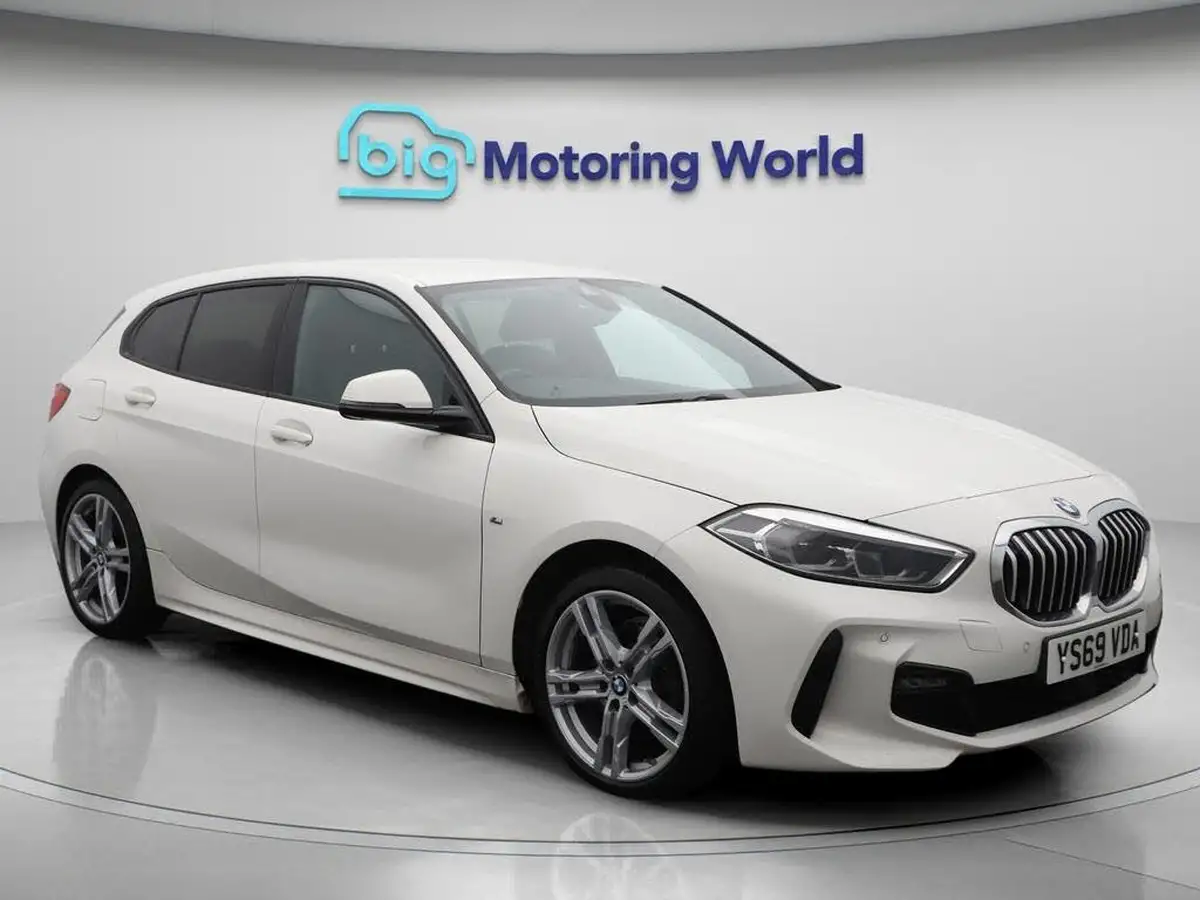 2019-bmw-1-series-15-118i-m-sport-138bhp-5d-big-0