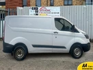 2017-ford-transit-custom-20tdci-290-l1h1-105pseu6-panel-van-small-2